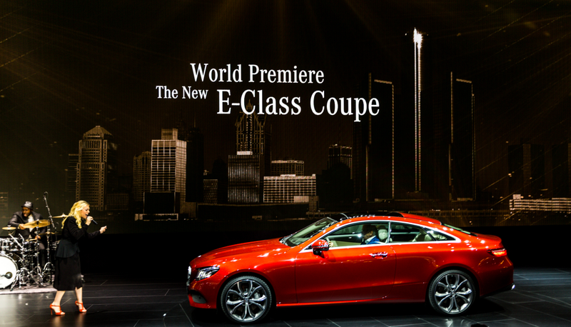 Illustration for article titled Here Is Your Enormous 2017 Detroit Auto Show Photo Gallery